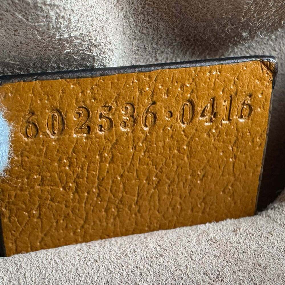 GUCCI Authentic Brown Shoulder Bag - Picture 13 of 13